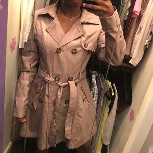 Betsy Johnson Trench Coat 🧥